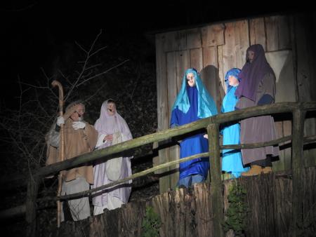 Utrinki iz 56. uprizoritve predstave Božična noč pri Ivanovem izviru na Razkrižju 10